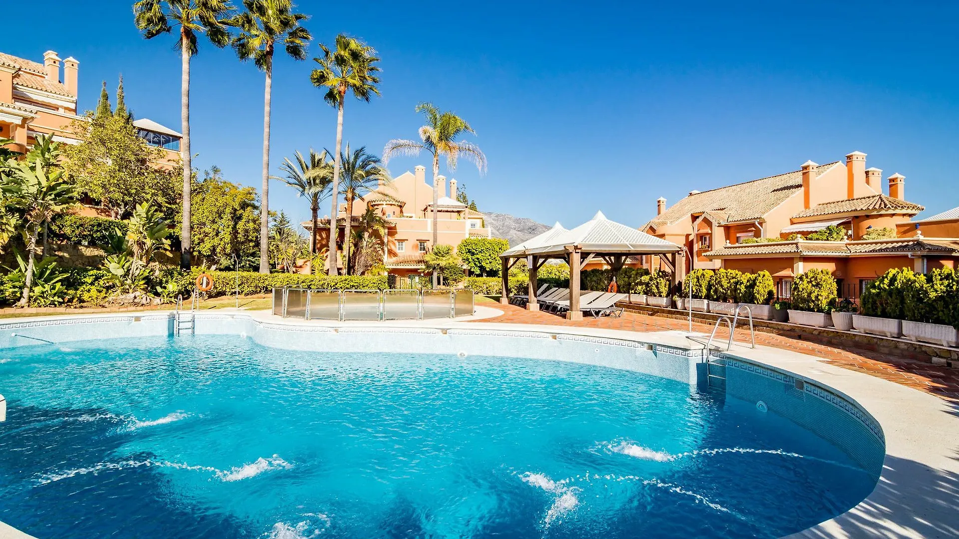 Aa-Family Friendly 3 Bedroom Apartment Marbella